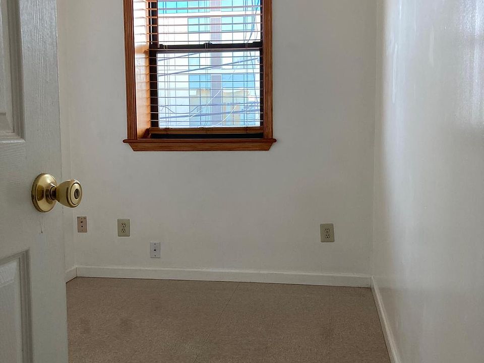 1st image of 1001 Wood St APT 2F