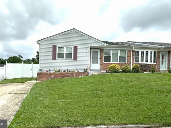 1083 Vena Ln, Pasadena, MD 21122