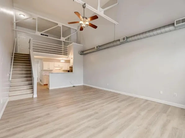 314 West Vine STREET #8, Milwaukee, WI 53212