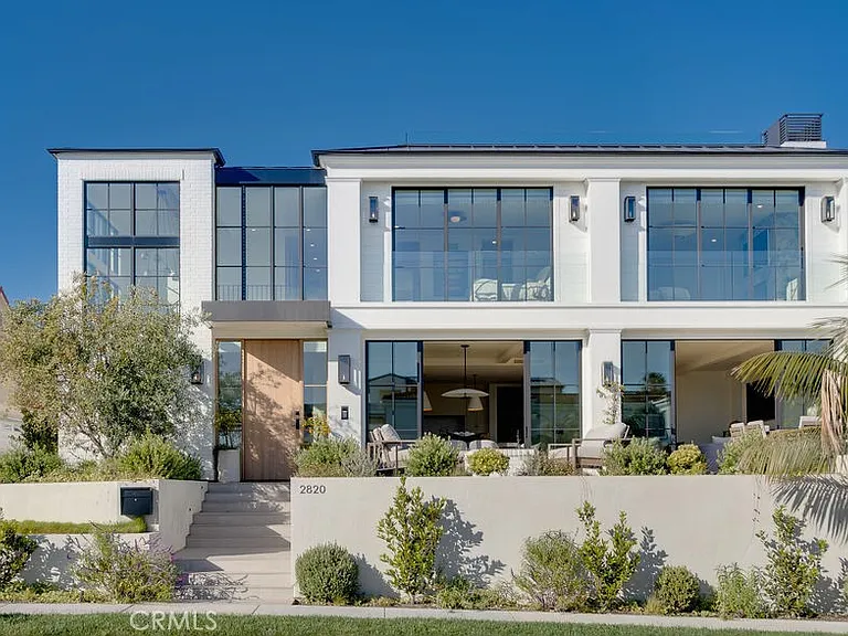 2820 Bayview — Photo 4