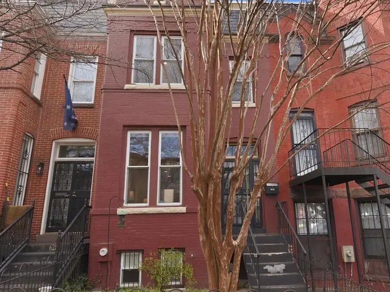 13th St NE — Photo 1
