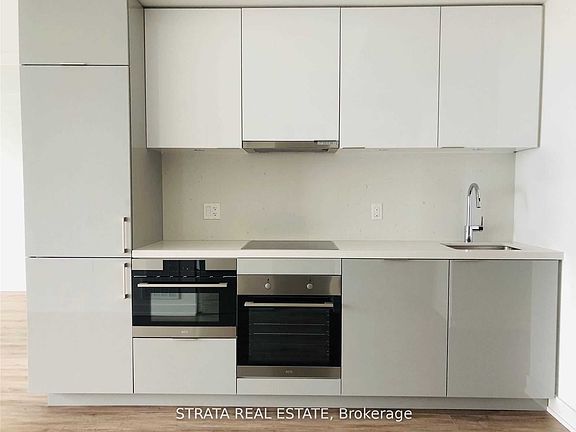 4th image of 15 Queens Quay E #2201