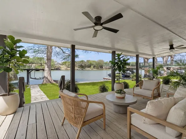 1309 E Zipp, New Braunfels, TX 78130