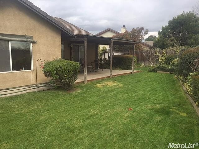 1st image of 4004 Victory Ln