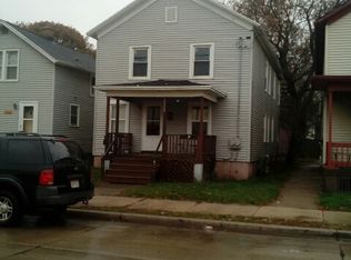 1218 N Memorial Dr #1, Racine, WI 53404