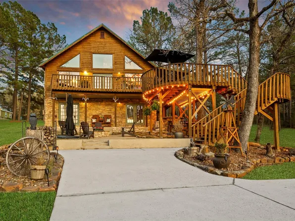 20 Hillsborough Dr, Huntsville, TX 77340