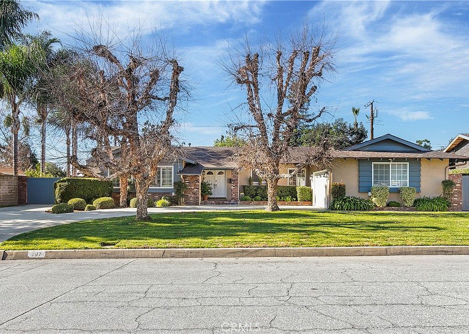 1st image of 207 S Hacienda Ave