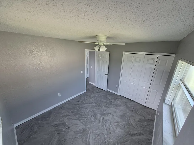 2903 Calumet Dr — Photo 6