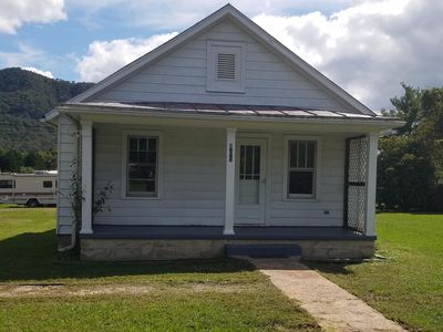 601 Powhatan St, Glasgow, VA, 24555