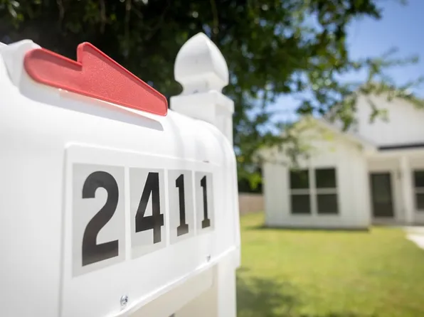 2411 W Avery St, Pensacola, FL 32505