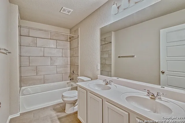 1649 Couser Ave — Photo 33