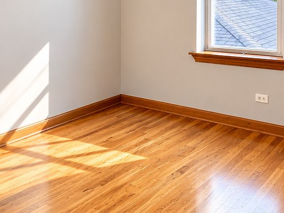 5th image of 4908 N Drake Ave #2