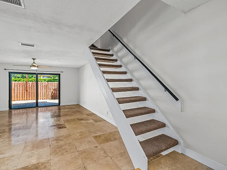 2700 S Oakland Forest Dr #305 — Photo 6