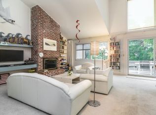 514 Pantigo Rd APT 36, East Hampton, NY 11937