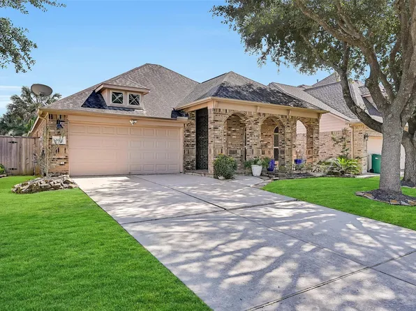 2622 Canyon Falls Dr, Manvel, TX 77578