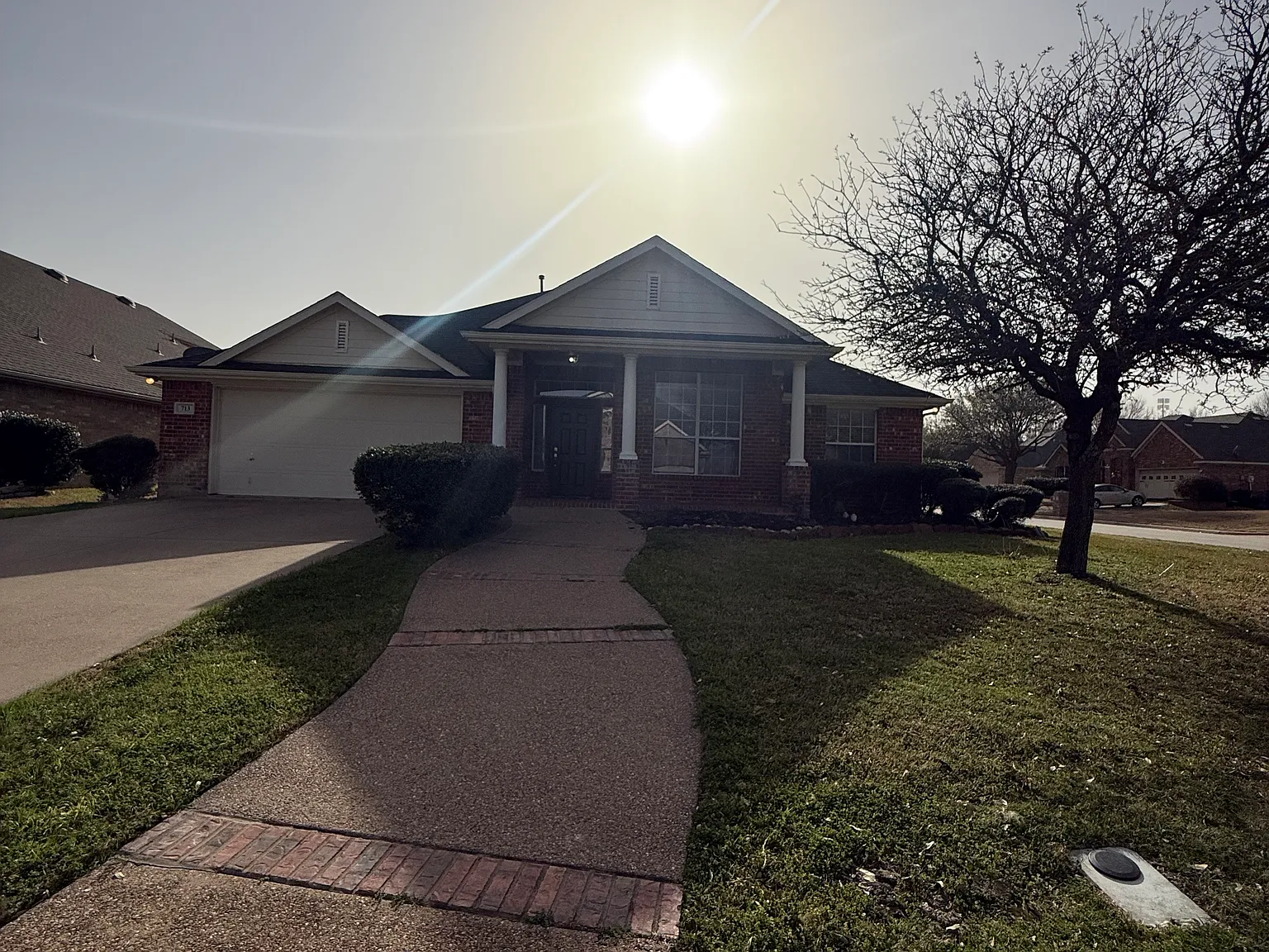 4 bed, 2.5 bath, 2206 sqft, $2,850 — Photo 2