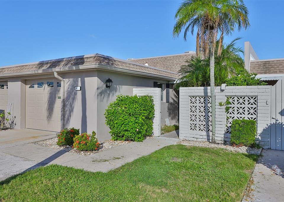 1st image of 439 BOCA CIEGA POINT BOULEVARD N