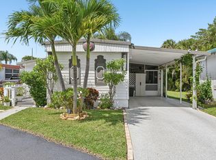 4756 NE Blue Heron Ln, Jensen Beach, FL 34957