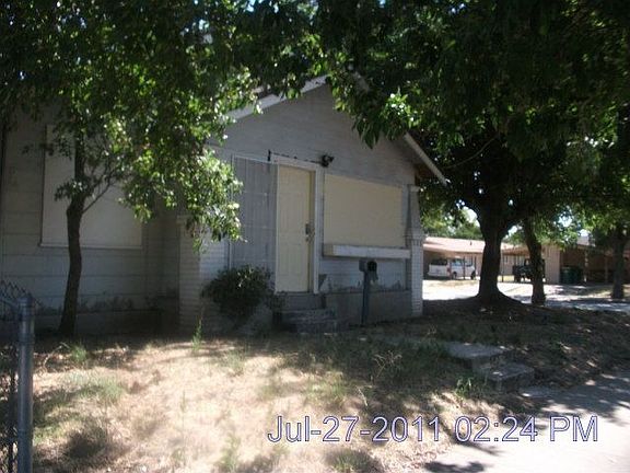 3rd image of 1802 E Miner Ave