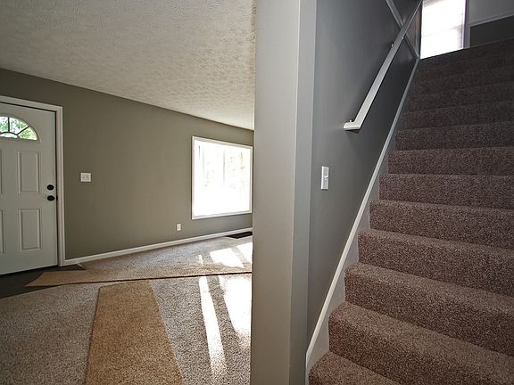 5th image of 311 Robinwood Ave
