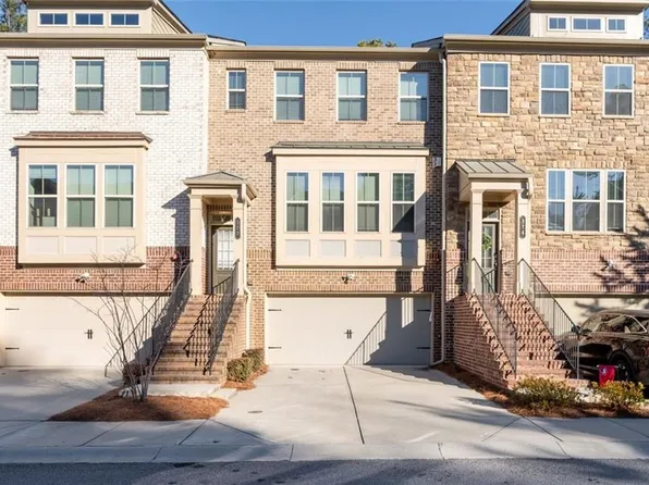 372 Provenance Dr, Sandy Springs, GA 30328