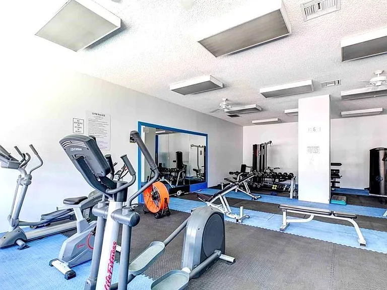 5585 E Pacific Coast Hwy #220 — Photo 13