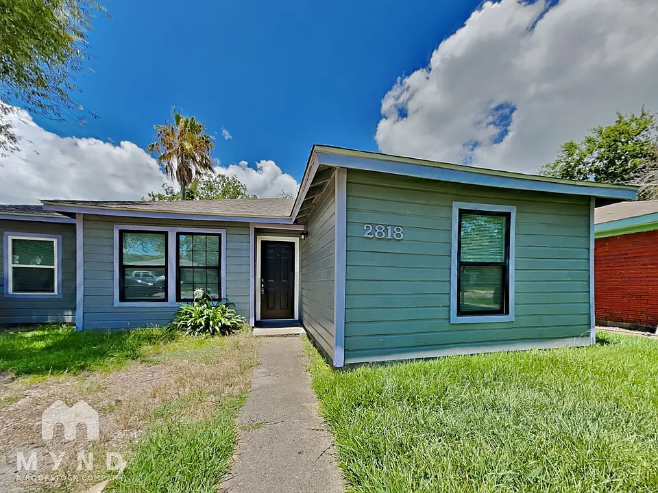 2818 4th Ave N