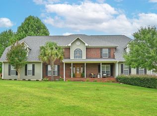 335 Island Green Ln, Inman, SC 29349