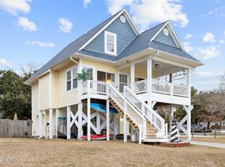 112 Ned Ln, Swansboro, NC 28584