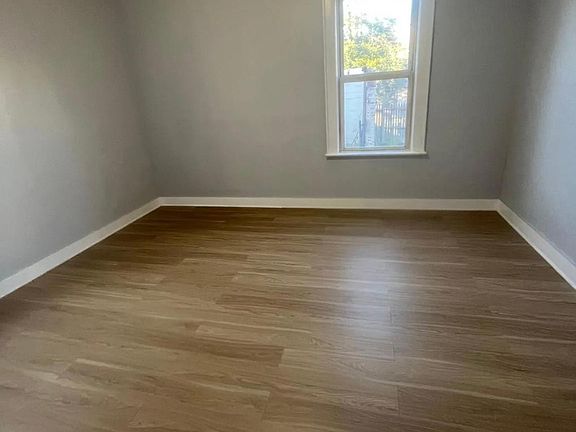 4th image of 23 Underwood St APT 1L