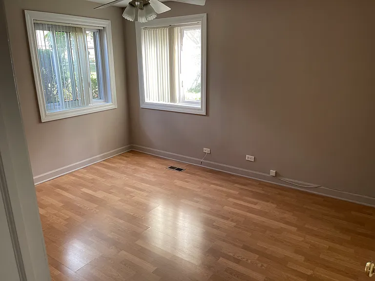 26 N Main St #2W — Photo 3