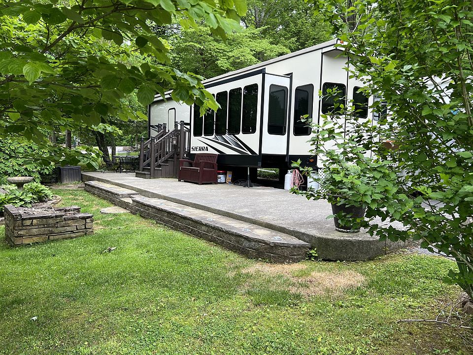 1st image of 4229 E Pkwy #012-lot 12
