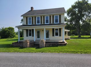 117 Frogtown Rd, East Earl, PA 17519