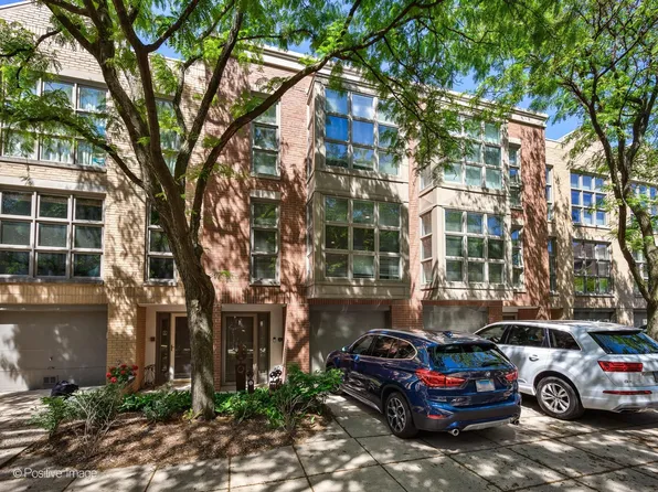 2365 N Wayne Ave, Chicago, IL 60614