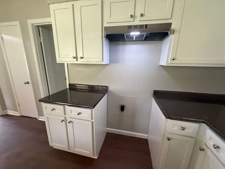 1786 Hester Rd — Photo 53