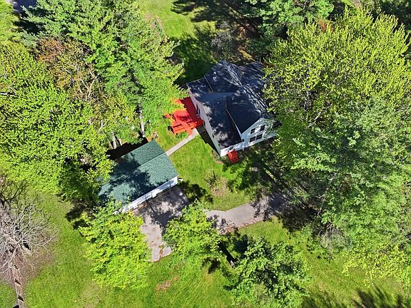 4th image of 659 Lambert Rd