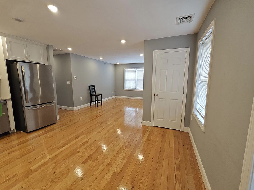 1st image of 18 Bates Ave #5
