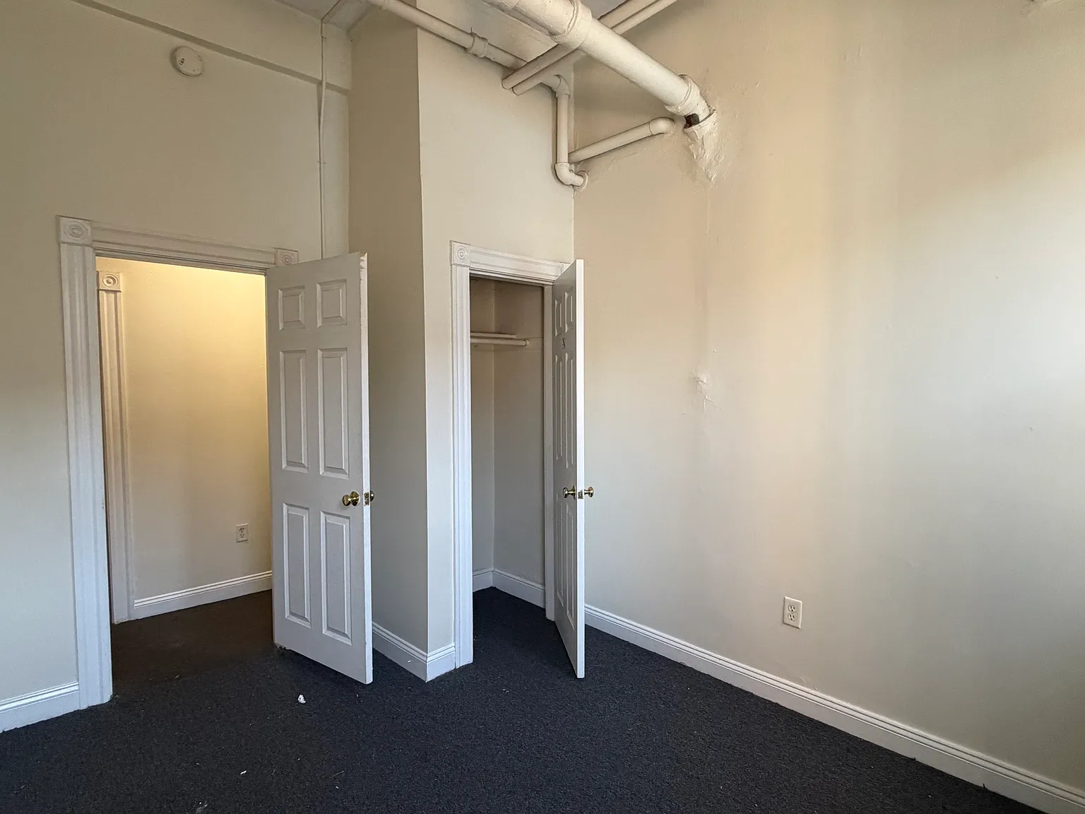 2 bed, 800 sqft, $2,650 — Photo 3