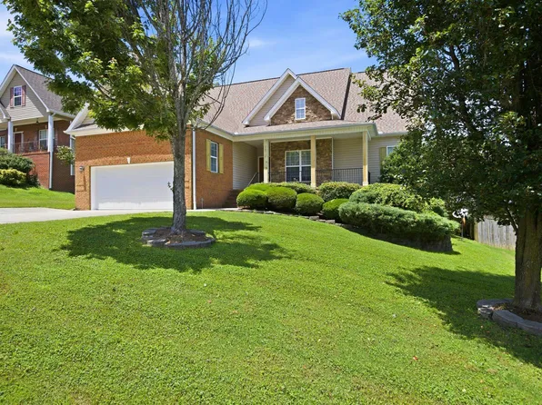 178 Kailors Cove Cir, Ringgold, GA 30736