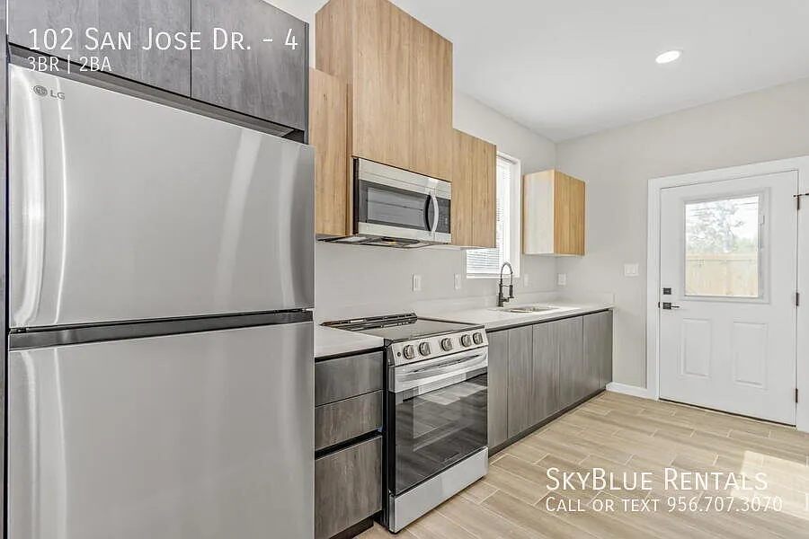 "Spacious 3-Bedroom Gem with Granite Countertops and 2 Full Baths in Mission, TX!" — Photo 3