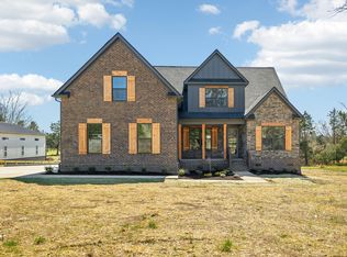 2200 Hamilton Chambers Rd, Lebanon, TN 37087