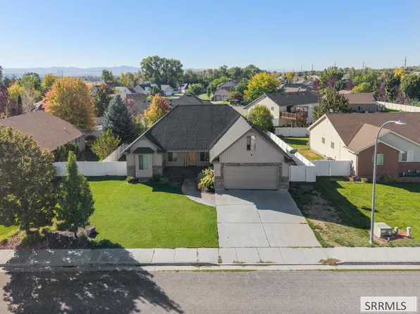 2612 Eastview Dr, Idaho Falls, ID 83401