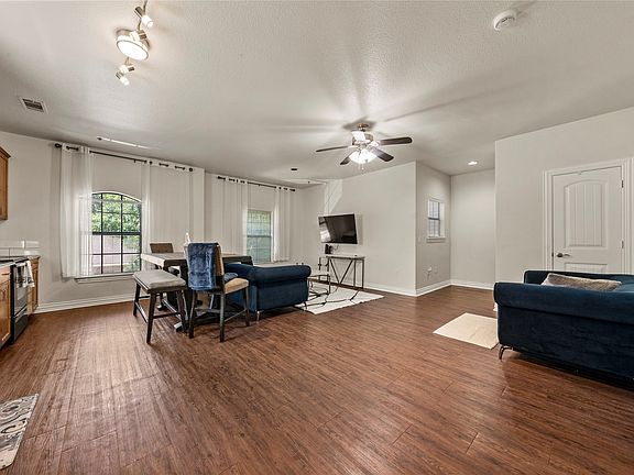 2nd image of 2410 S 2nd St APT 630