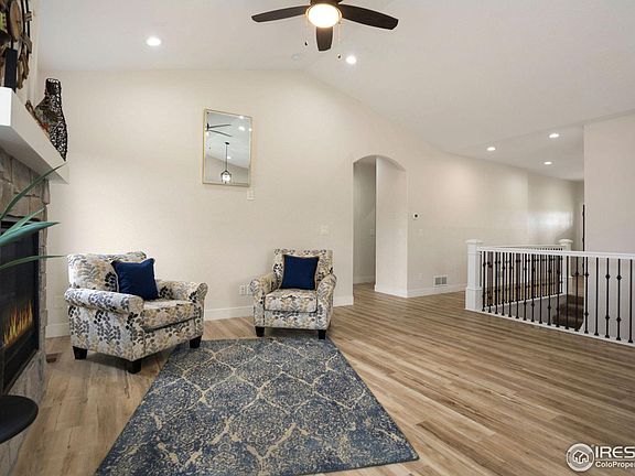 5th image of 4122 Woodlake Ln