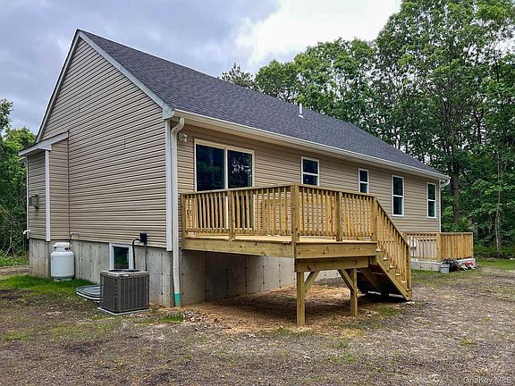 2nd image of 56 Aspen Drive