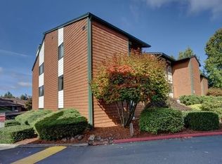 7306 N Skyview Ln APT I301, Tacoma, WA 98406