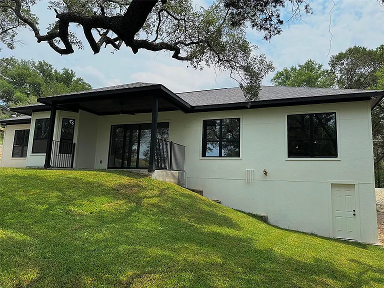 5206 Country Club Dr — Photo 30