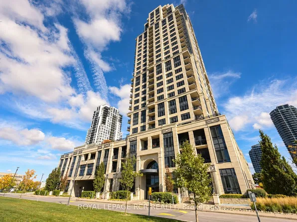 6 Eva Rd #12, Toronto, ON M9C 0B1