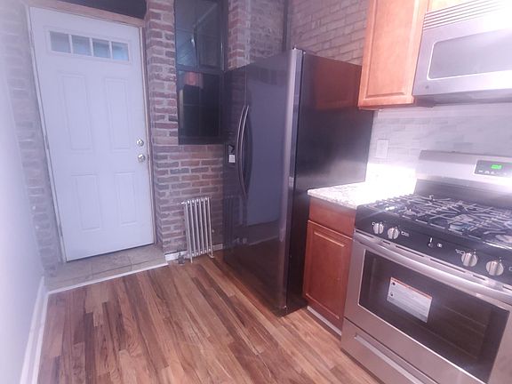 5th image of 351 Weirfield St