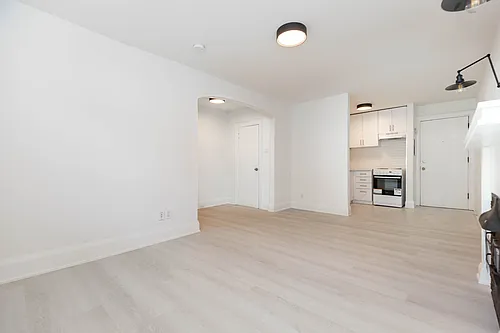 15 Hubbard Blvd #4 Photo 1